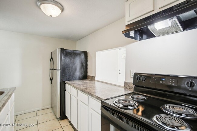Photo - 851 Bert Rd Unit 11