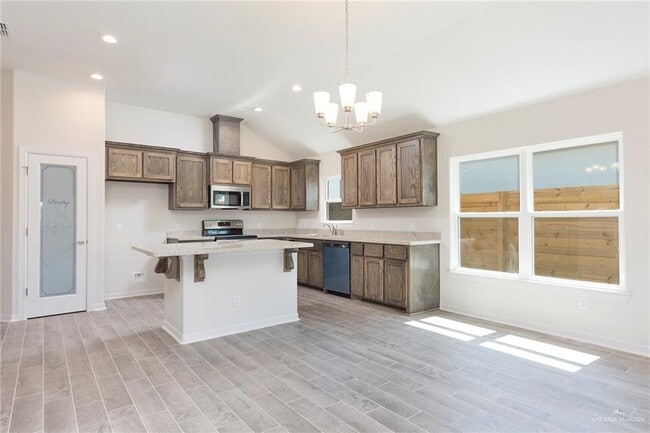 Photo - 15 Pelican Ave