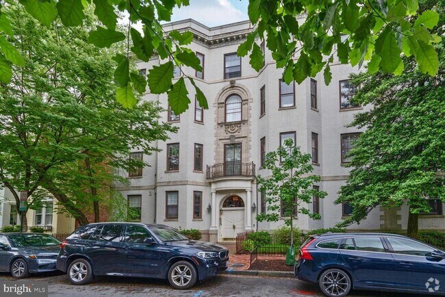 Building Photo - 3014 Dent Pl NW Unit 44E Rental