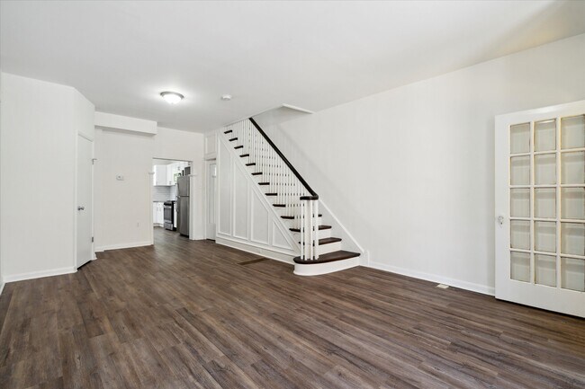 Photo - 2217 S Chadwick St