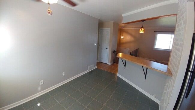 Photo - Spacious 4 bedroom 2 Bath Single Family Mt Pleasant