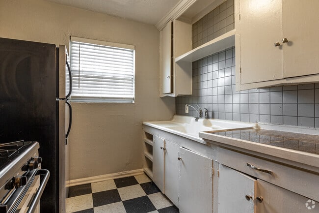 Cocina - 4625 Junius St