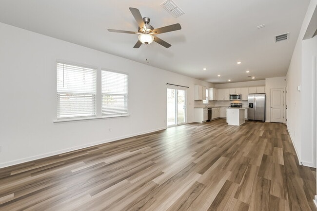 Photo - 3114 Whitman Ct