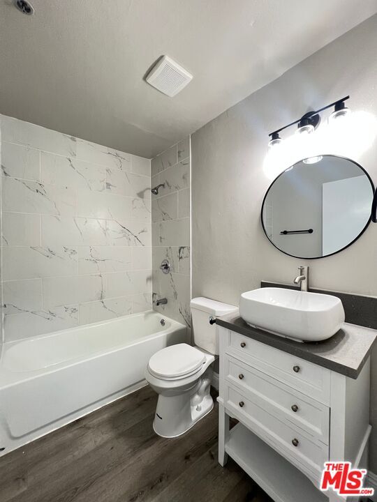 Photo - 8307 S Figueroa St Unidad C