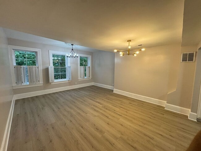 Photo - 1317 Hollins St