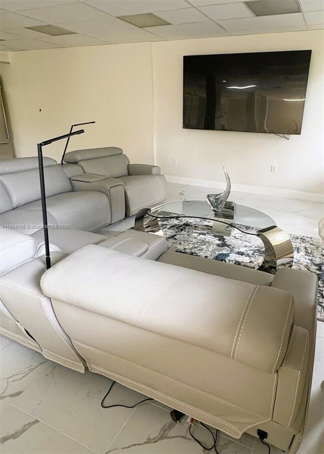 Photo - 900 NE 195th St Unit 702