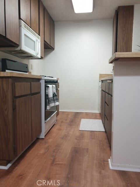 Photo - 15209 Santa Gertrudes Ave Unidad X211