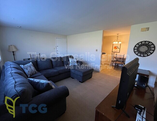 Photo - 1444 State St