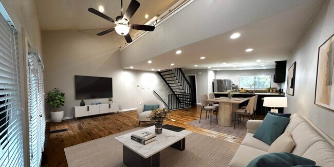 Living area - 8710 Park Ln