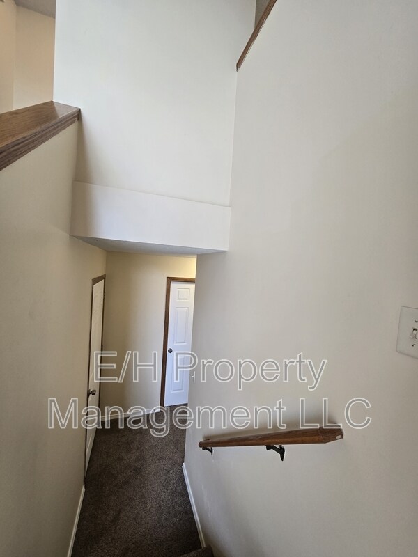 Photo - 4460 S Elizabeth Ave