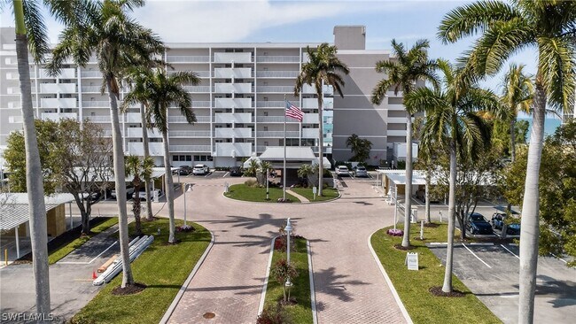 Photo - 3443 Gulf Shore Blvd N Unidad 809