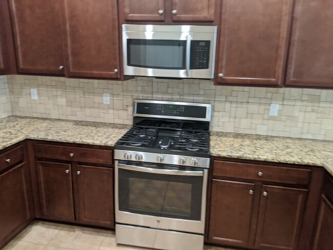 Photo - Newer construction home with open floor plan and nice upgrades. Clovis unified schools.