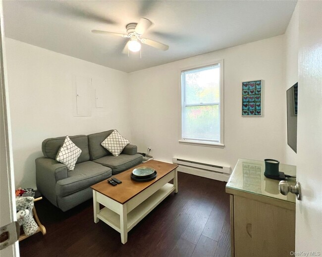 330 Horsepound Rd