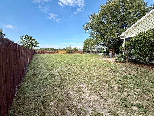 Photo - 150 Blacksmith Ln