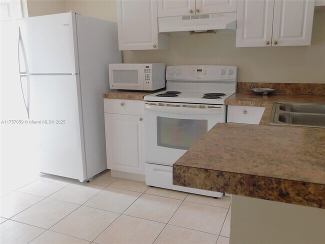 Photo - 508 SE 7th St Unit 108