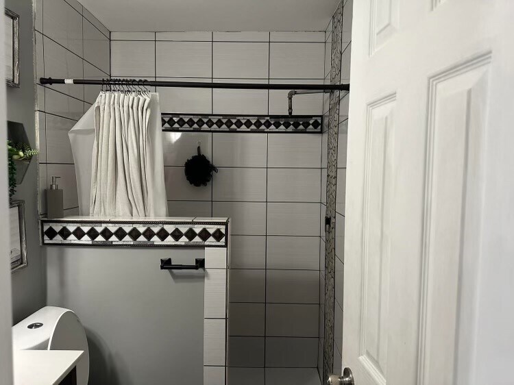 Photo - 919 Sam Houston St