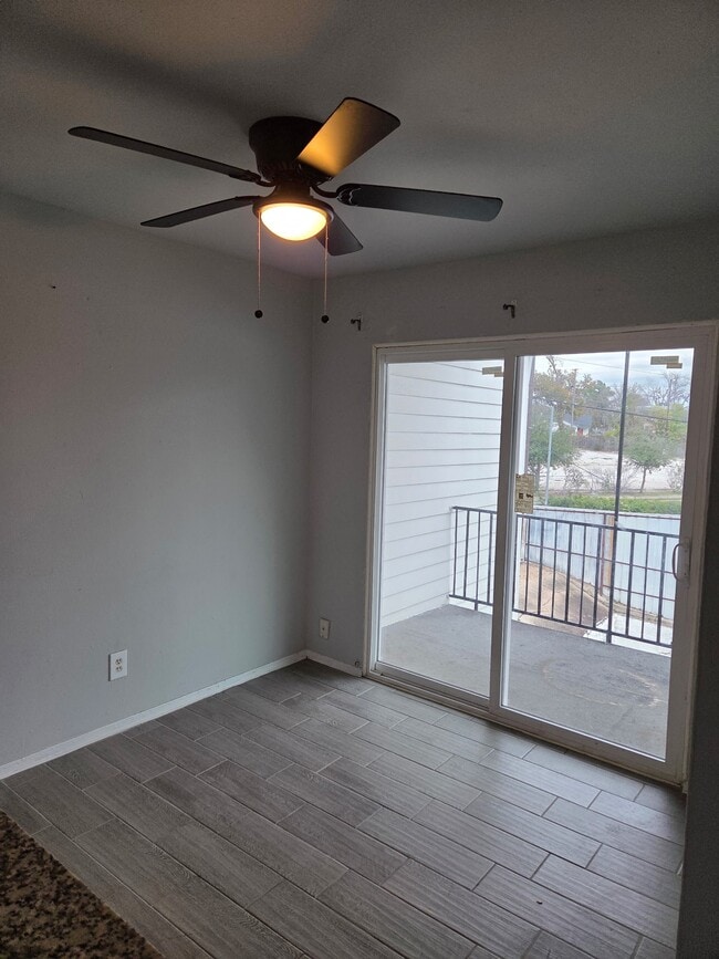 Building Photo - 306 North St Unit 14