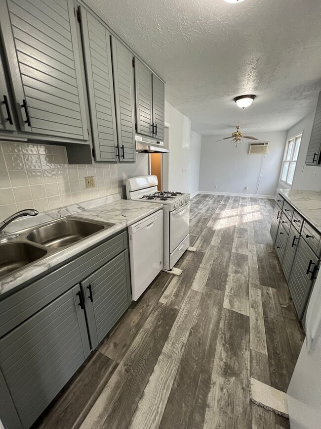 Photo - * Wickedly Good Special – Limited Time Onl...