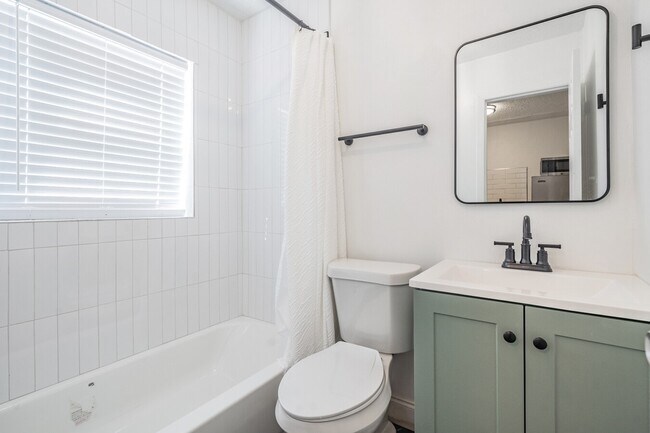 425 North - Your Downtown St. Pete Home