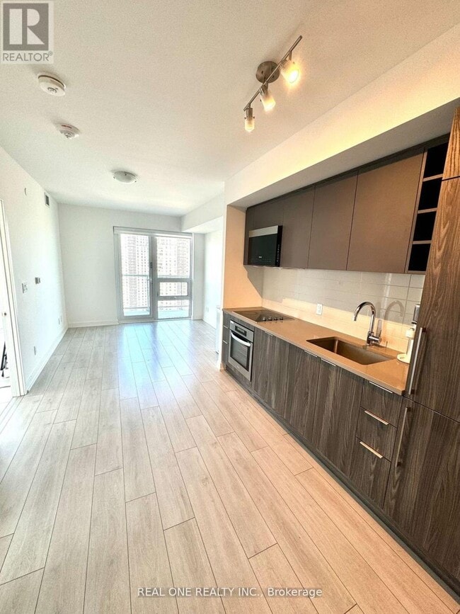 Photo - 2033 Kennedy Rd Unité 3305