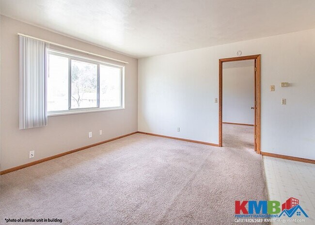 Photo - 1030 Twixt Town Rd NE Unidad 3