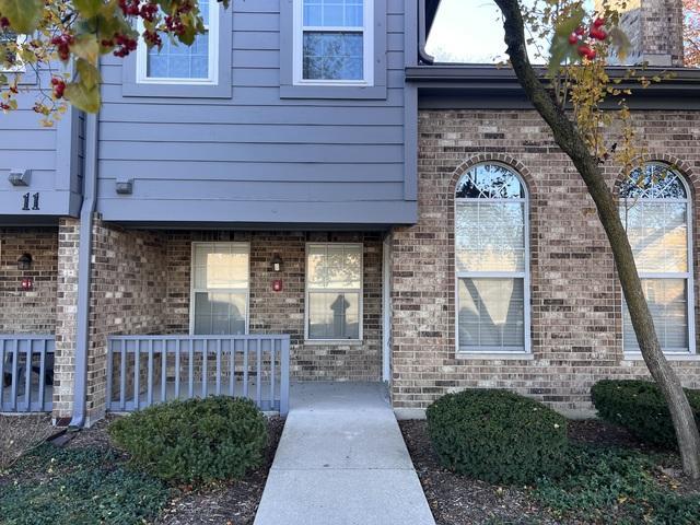 Building Photo - 11 Foxcroft Rd