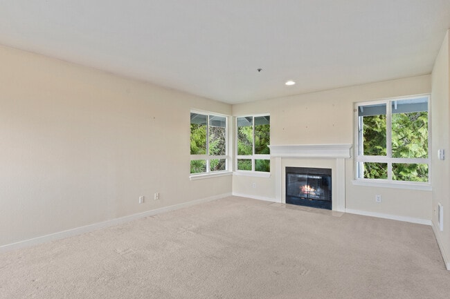 Photo - 3926 243rd Pl SE Unit H304