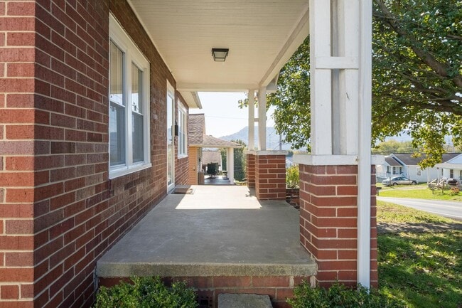 Photo - 1117 Fairview Ave
