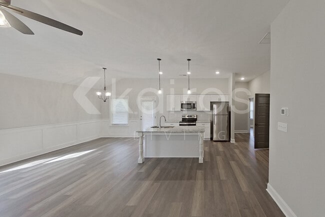 Photo - 125 Allentown Ct