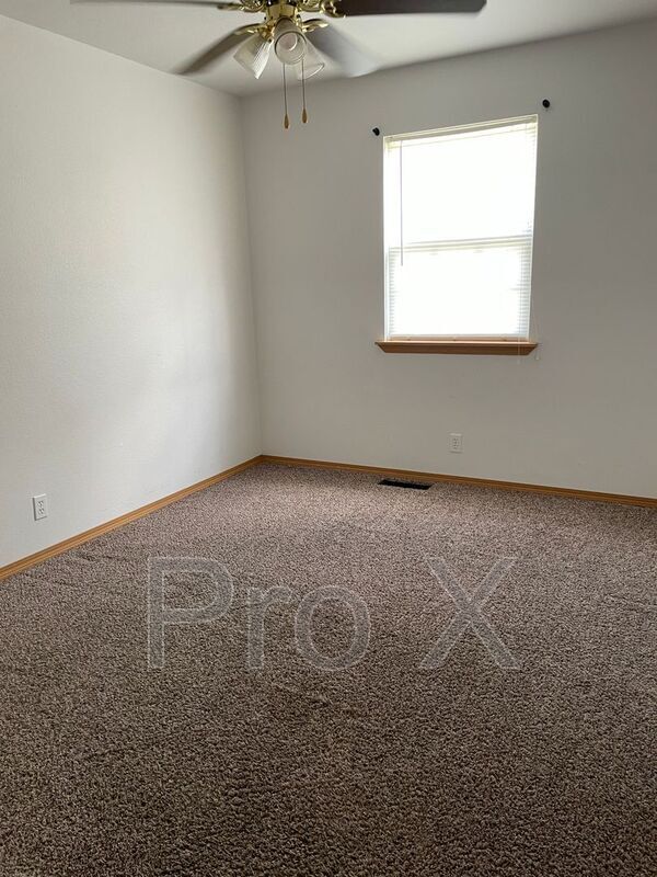 Photo - 4557 E Zora St Unidad Apt C