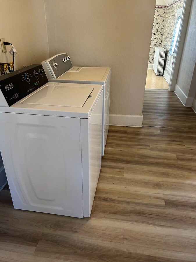 Photo - 30 2nd Ave SW Unit 30 2nd Ave SW Upstairs