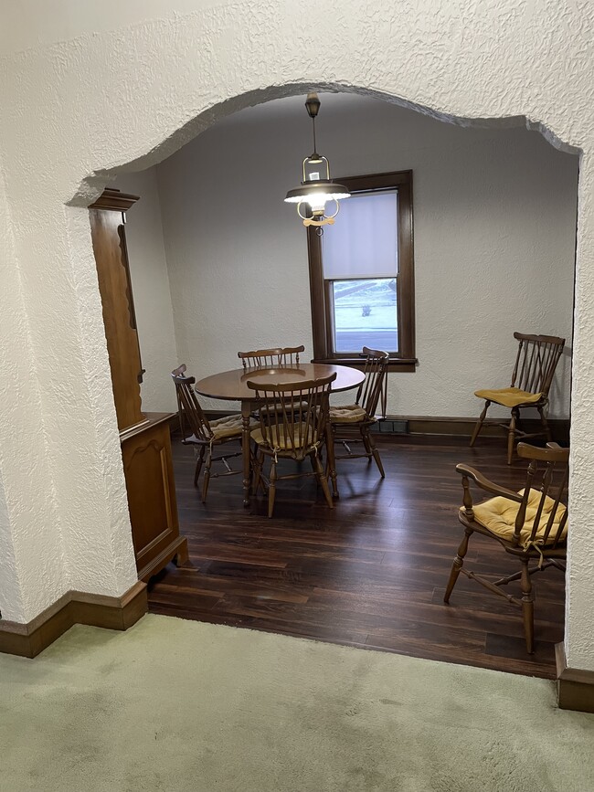 Photo - 204 E 3rd St