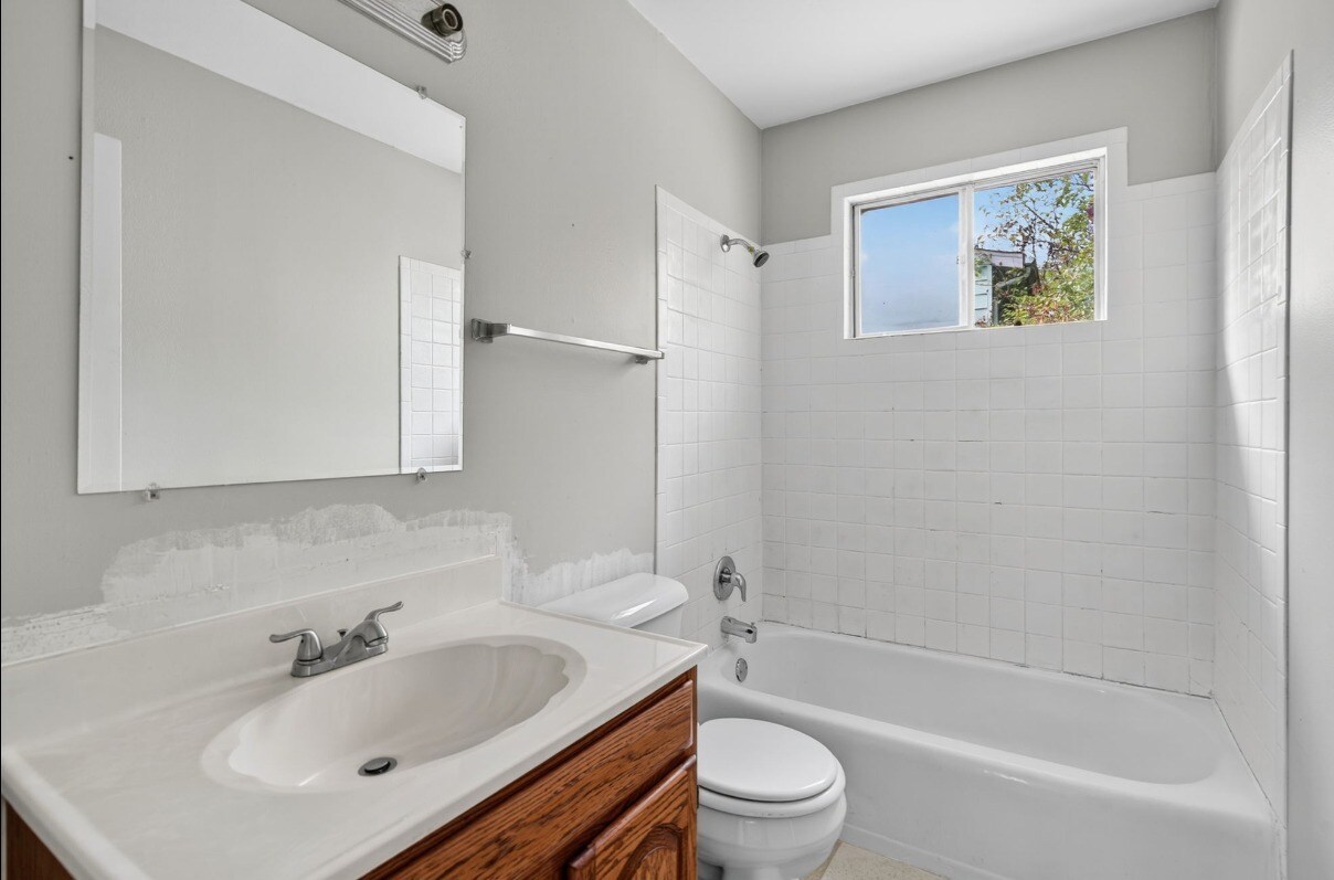 Photo - 7507 Blanding Dr