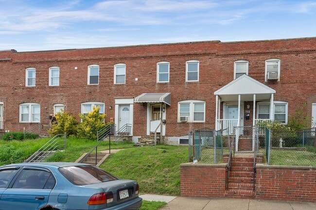 1136 Steelton Ave Unidad 1136 Steelton Avenue Unit 2