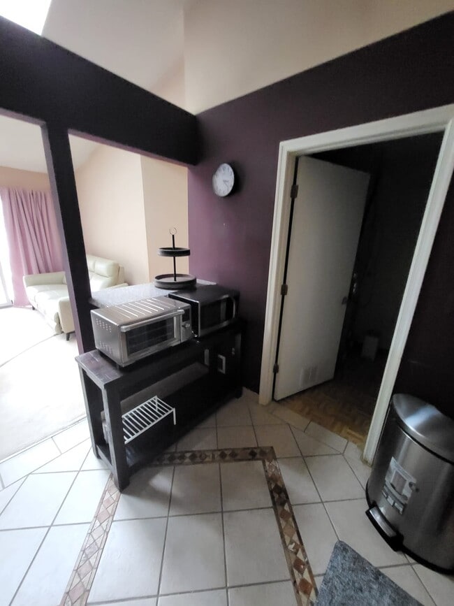 Photo - 2102 Doolittle Dr Unit 2102