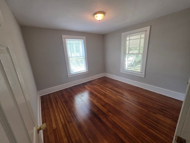 Photo - 4438 Stowe St