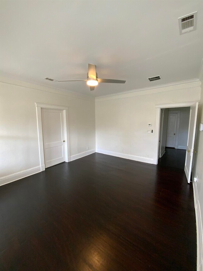 Photo - 1708 Glenview Ave
