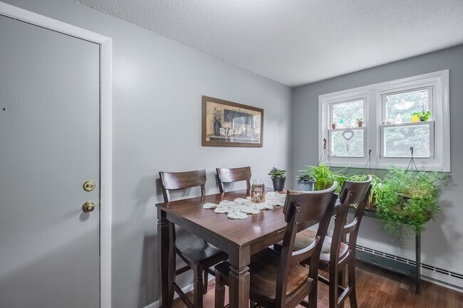 Barrington Hills Apartments