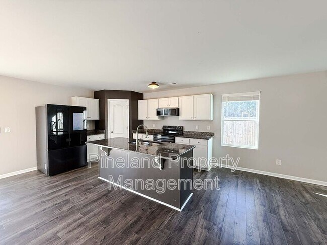 Photo - 475 Walters Run Dr