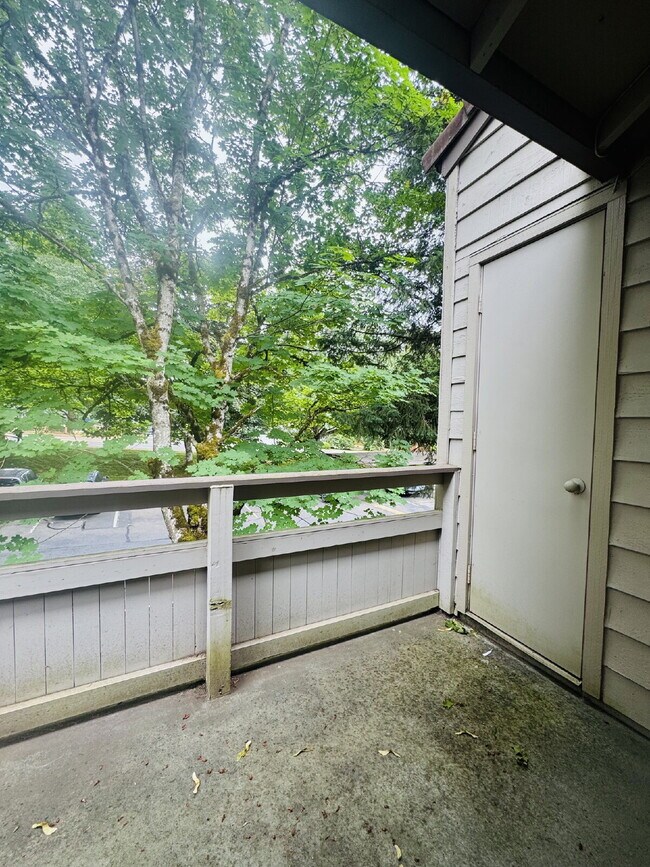 Photo - Downtown Woodinville Condo Available Now!