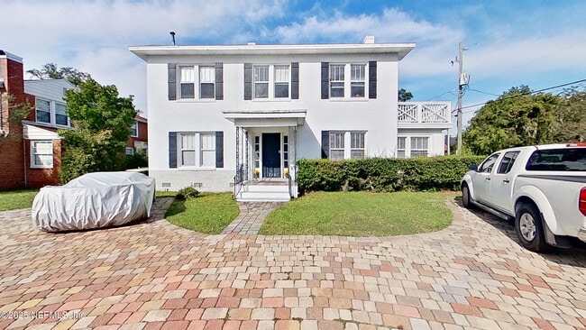 Building Photo - 1279 Belmont Terrace Unit 4