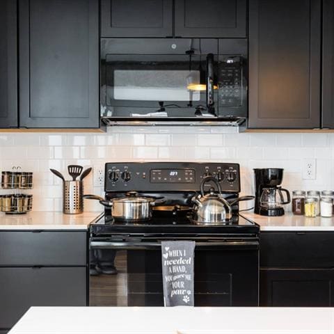 Photo - 3721 N Hall St Unidad 705