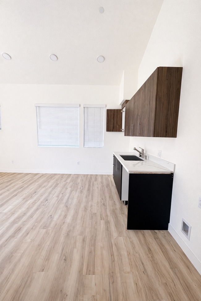 Photo - The Adelaide