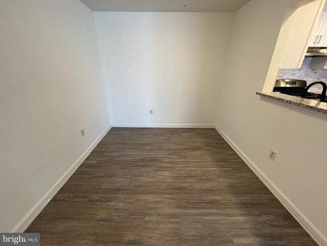 Photo - 15301 Diamond Cove Terrace Unidad F