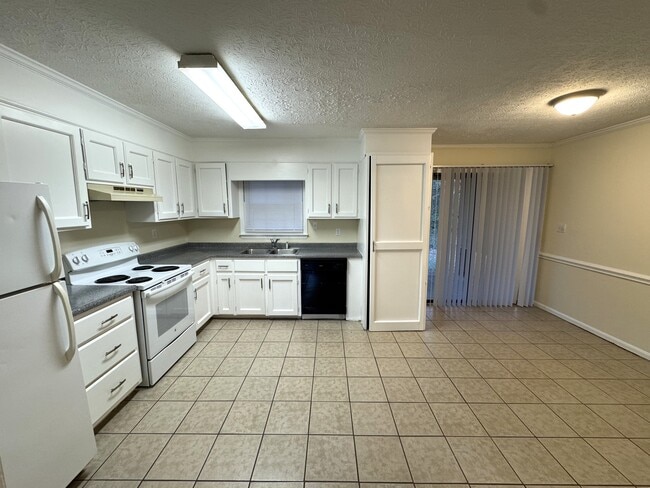 Photo - 107 Barrington Dr Unit 1