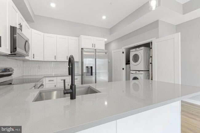 Photo - 919 N 15th St Unidad 2