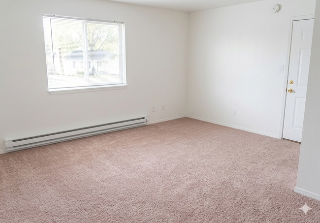 Photo - 348 Caswell Ave W Unit 348