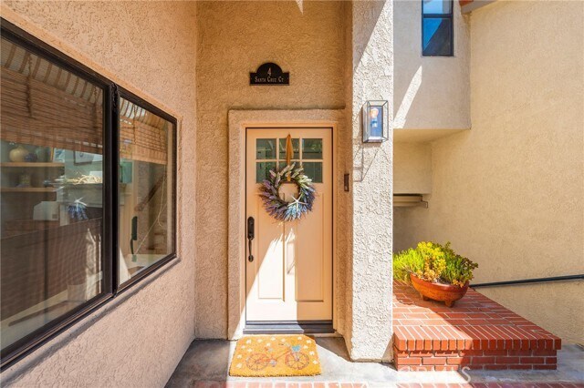 Photo - 4 Santa Cruz Ct