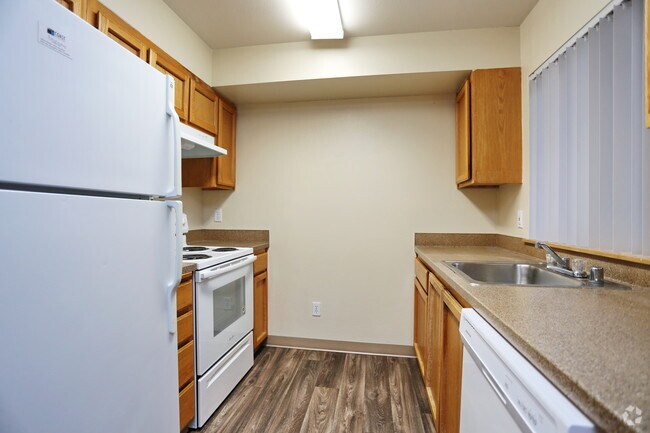 FAIRWAY EDMONDS APTS