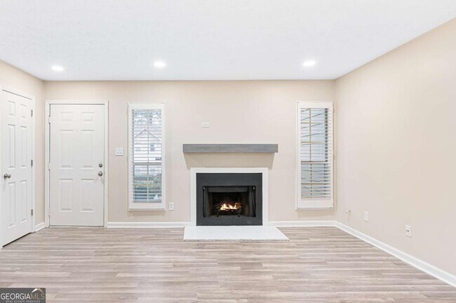 Photo - 103 Sterling Ct